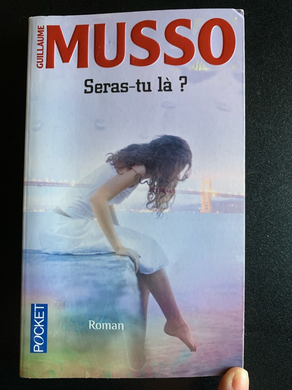 3/10$ Guillaume Musso "Seras-tu là ?" Paperback Novel - White & Red Cover